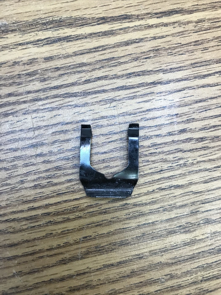 HONDA VFR800 INTERCEPTOR 2002-2009 LOCK KEY SPRING PART # 75581-GN8-920 - Image 2 of 4