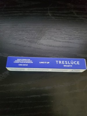 Tresluce Line It Up Edge Corrector ~ .04 fl oz