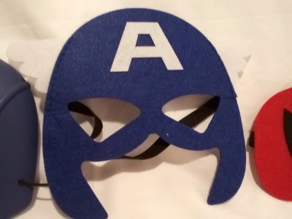 Rubies Marvel Captain America Plastic MASK Halloween Costume Child Blue Foto 2 de 4