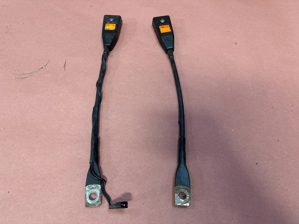 Par de módulos de asiento inferior BMW E10 2002 2000 2002tii 114 1802 1602 OEM 88 k millas Foto 2 de 4