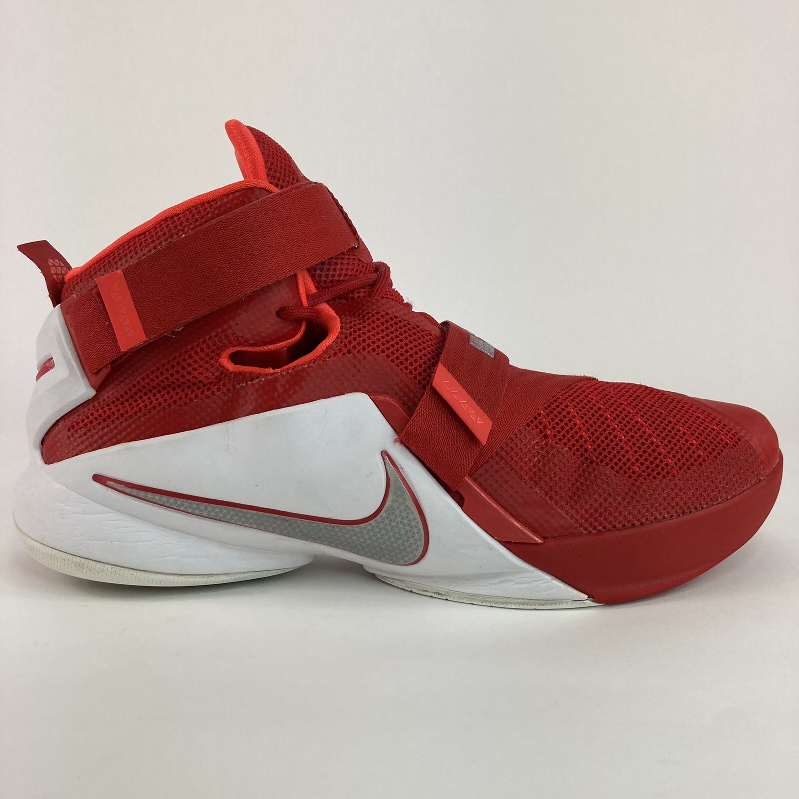 lebron james shoes size 13