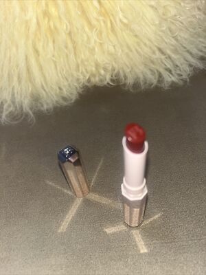 Fenty Mattemoiselle Plush Matte Lipstick~ GRISELDA Bold Burgundy Wine  Merlot