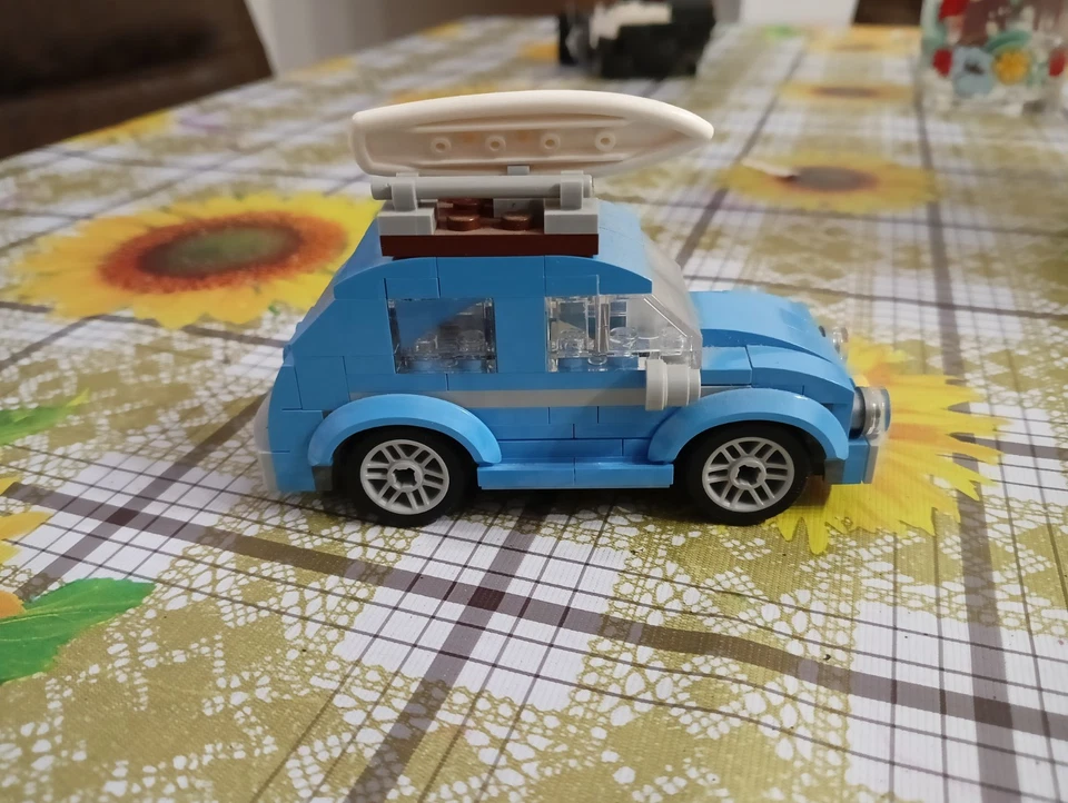LEGO Creator 40252 Mini VW Beetle, foto 3 di 4