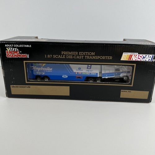 Sterling Marlin Racing Champions 1993 Limited Edition 1:87 Die-Cast Transporter - Picture 7 of 8