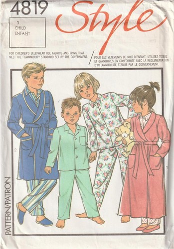 Style Unisex Toddler Pajamas & Robe Vintage Sewing Pattern 4819 UNCUT Size 3 - Picture 2 of 3