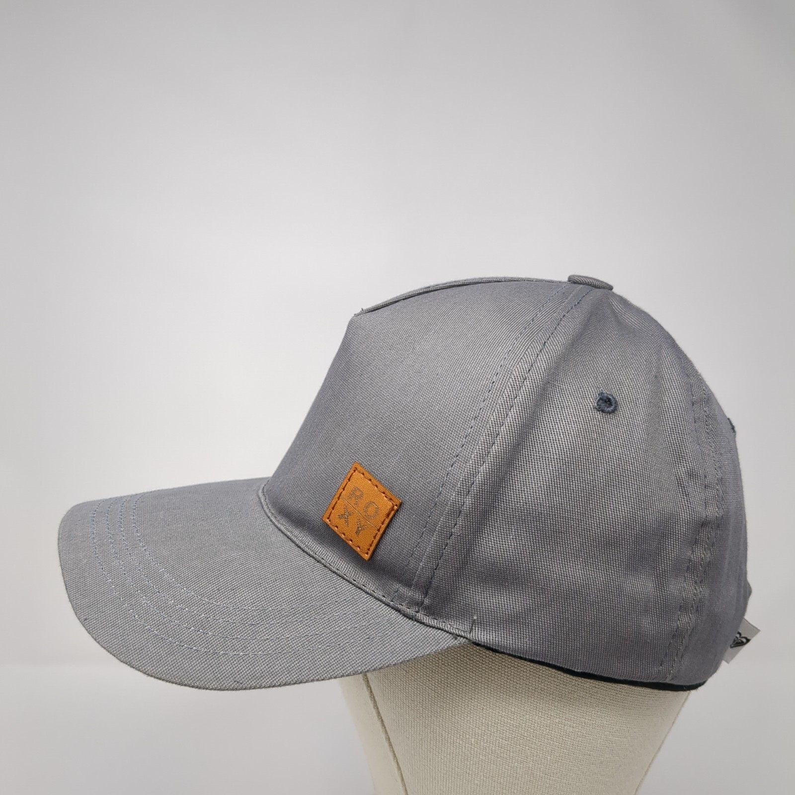 Roxy Leather Patch Strapback Hat Gray One Size Ad… - image 3