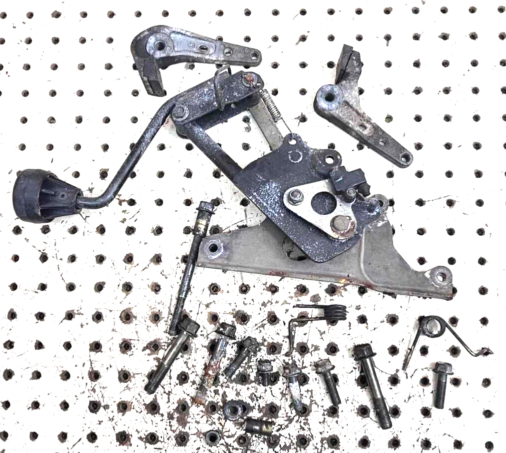 Yamaha Venture VMax SX Viper 1997-2006 Reverse Arm Lever 8CW-18152