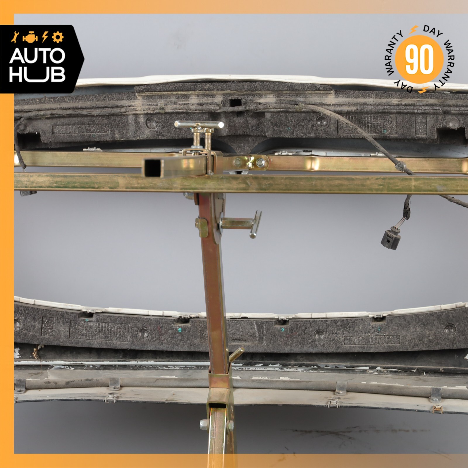 08-16 Maserati GranTurismo GranCabrio M145 Front Bumper Cover Assembly OEM 61k