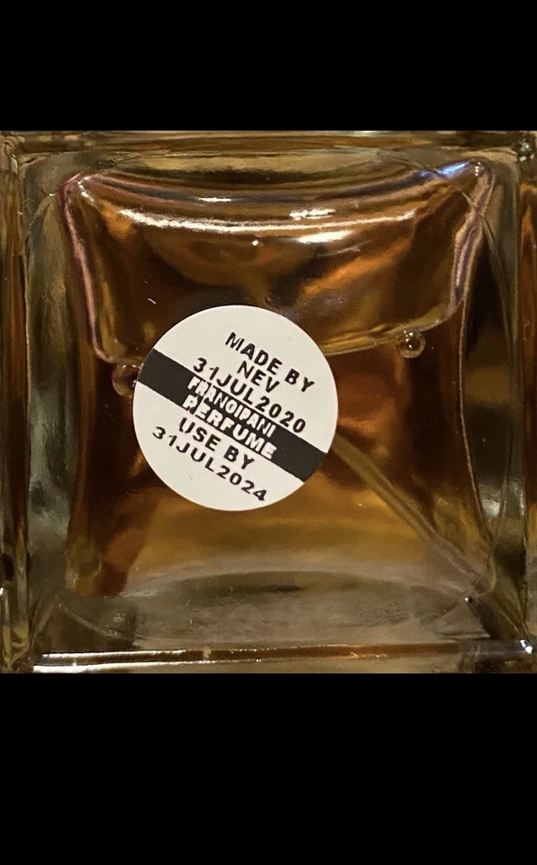 LUSH Cosmetics Frangipani The Perfume Library 3,3 fl oz descontinuado Foto 2 de 2