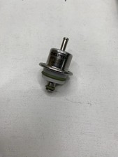 Fuel Injection Pressure Regulator Delphi Fits 97-98 Chevrolet Corvette 5.7l-v8