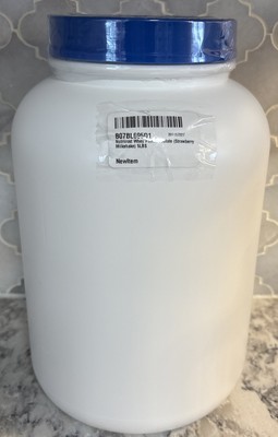 Nutricost Whey Protein Isolate (Strawberry Milkshake) 5 LBS READ