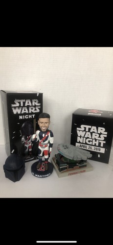 Star Wars Bobbleheads SGA Collector Lot Boston Red Sox Fenway Park 2 Bobbles NIB - Picture 3 of 3