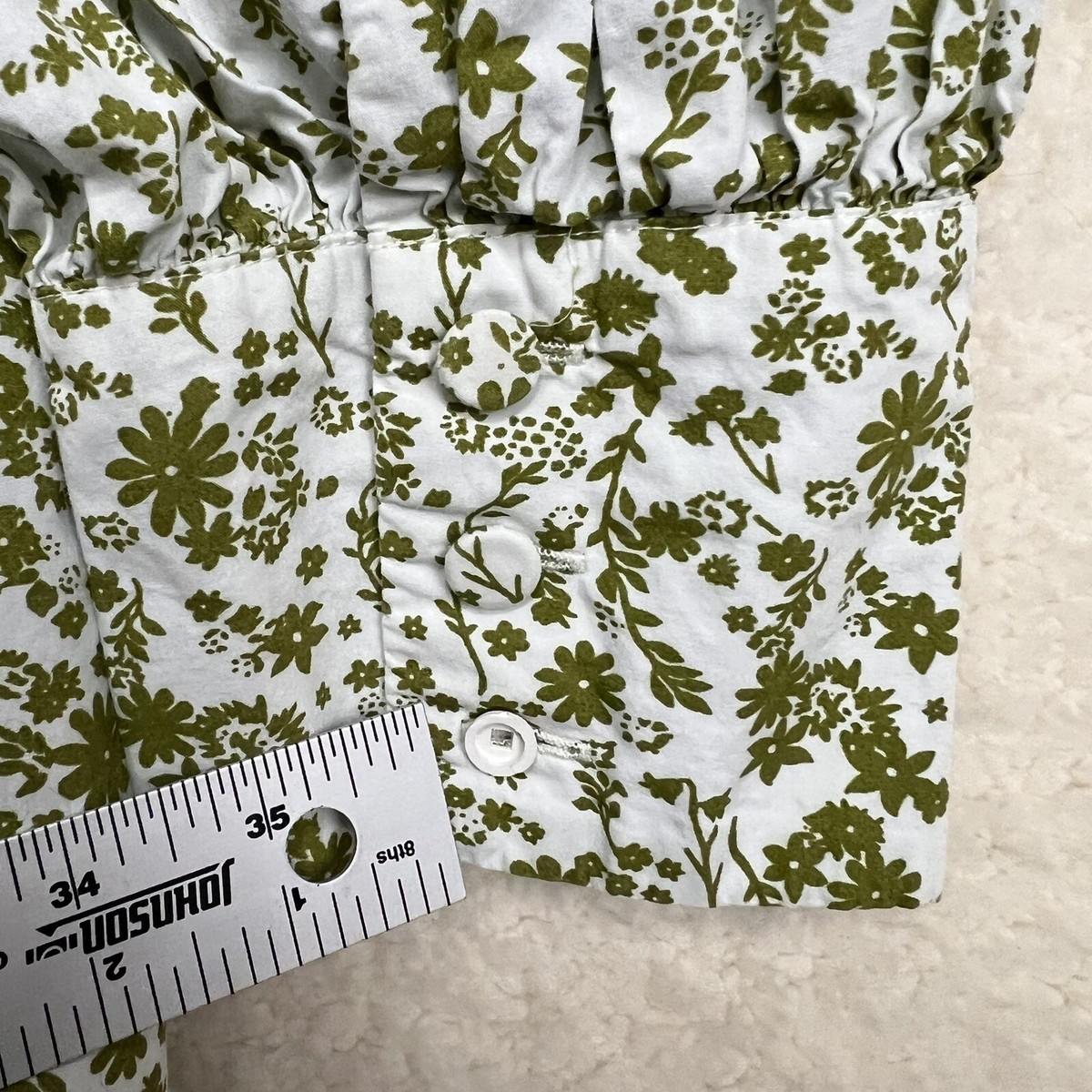 zara green dress with white flowers Zara Floral Midi Dress – Fashion Pov