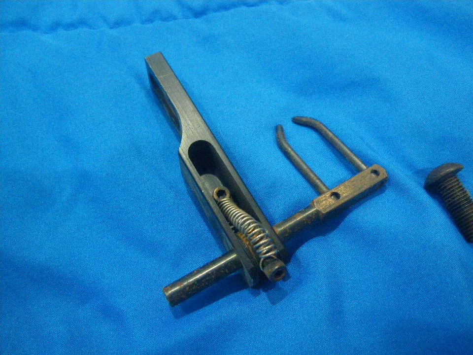 Dual Prong Flipper Rest with Mounting Bolt - Image 2 of 4