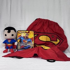 DC Comics Superman Juguete Funko Peluche, Coche Hot Wheels 2012, Mochila Capa | Nuevo con Etiquetas Nuevo en Paquete