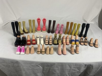 Vintage BRATZ Lot of 22 Pairs Assorted Misc. Shoes Plus 2 Feet Pairs