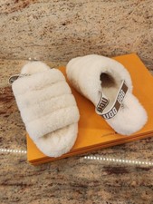 ugg pelusa sí diapositivas talla 10