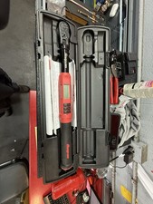 Snap-on Tools 38 Torque Wrench Atechch2fl125vr 5-125ftlb With Angle. Case In Snap-on Tools 38 Torque Wrench Atechch2fl125vr 5-125ftlb With Angle. Case In