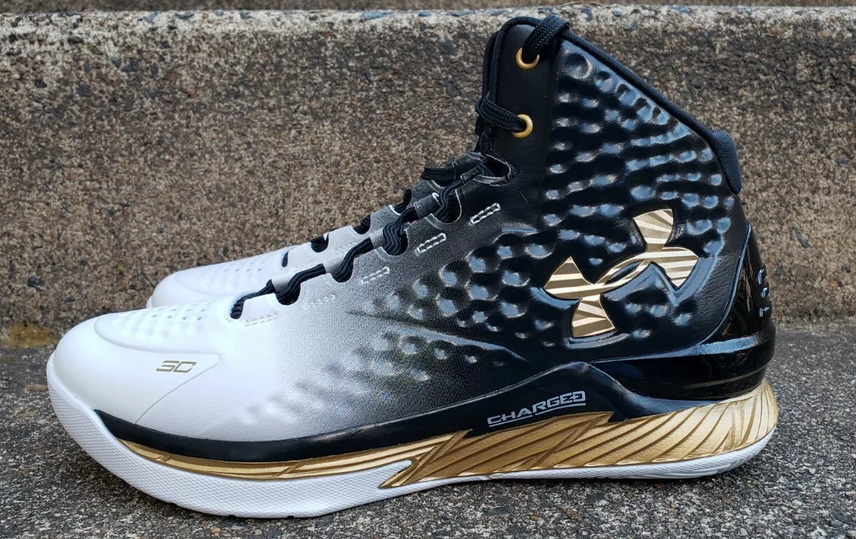 Snelkoppelingen Theseus gezond verstand New Under Armour Stephen Curry 1 MVP Basketball Shoes 3026051-001 Size  M8.5/W 10 | eBay