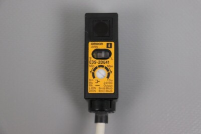 OMRON E3S-2DE41 12-24VDC sd=2m PHOTOELECTRIC ELECTRIC