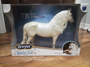 New Breyer Horse #712525 TB Trueno Glossy Pearl Duende Winterfest Sylvia Zerbini