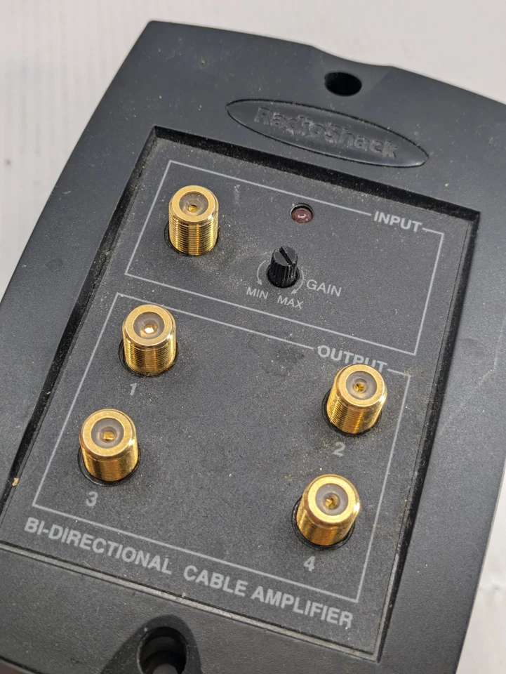 Bi-directional Cable TV Amplifier | RadioShack | CAT. 15-2506 12VDC 100mA | OEM - Image 4 of 4