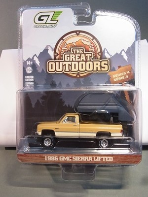 1969 GMC Sierra Lifted  The Great Outdoors Serie 4 - Greenlight 1:64 - # 38080-B