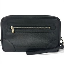 Louis Vuitton Taiga Neo Pavel Ardoise Black Leather Clutch Bag M32902