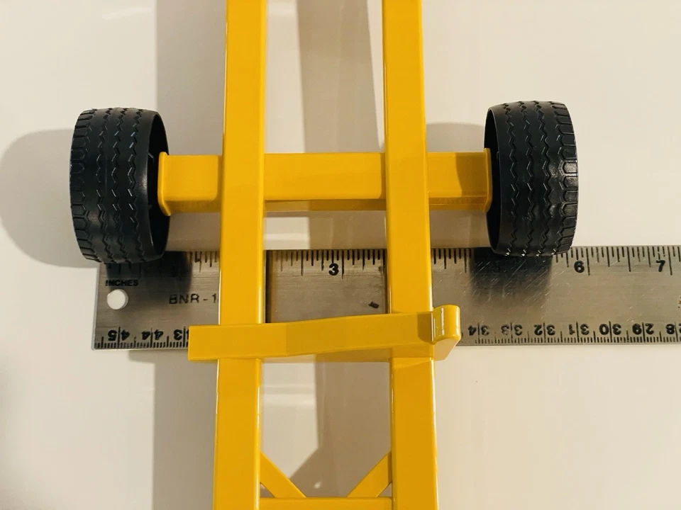 Bruder CLAAS Lexion 780 Yellow Combine Header Cart, Wagon ONLY 1/16 - Image 2 of 4