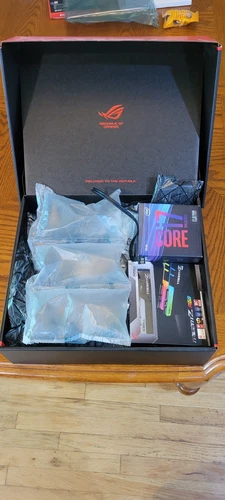 ASUS ROG Maximus XI Hero Z390 Motherboard With I7-9700k CPU and DDR4 Ram Combo