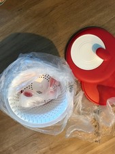 Tupperware Salatkarussell Salatschleuder Salatschüssel Sieb  neu Rot