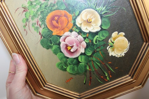 Preciosa pintura floral artística original firmada en marco dorado - Imagen 2 de 3