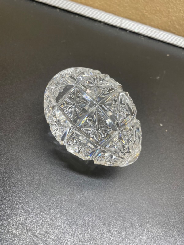 WATERFORD CRYSTAL CLEAR EGG  PAPERWEIGHT Decorative see pics 3" x 2"