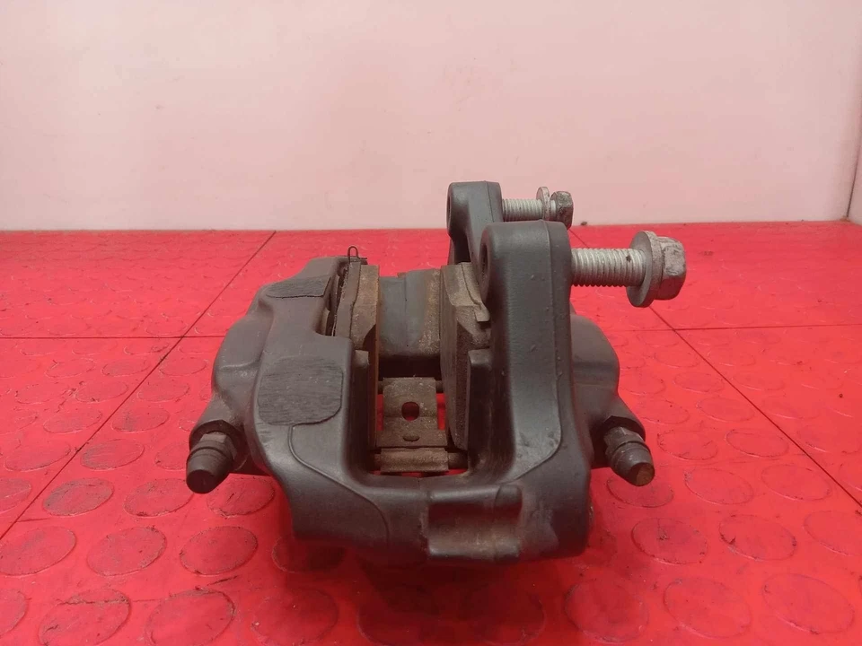 17-23 Dodge Charger 4 Piston Rear Brake Caliper Assembly Right Passenger Side - Image 2 of 4