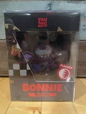New Youtooz Five Nights at Freddy s Flocked Bonnie Limited Edition Vinyl Figure
