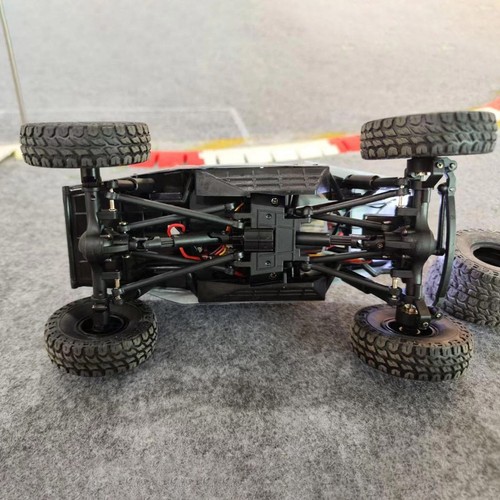 LDRC LD18499 4×4 RC Rock Crawler 1:18 Wireless Control Climbing Car HeadlightiGW - Picture 6 of 10