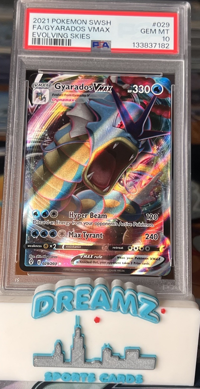 Gyarados VMAX 029/203 SWSH07: Evolving Skies New Cert PSA 10