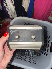 Fender 2-Button Footswitch Pedal --- Channel Select  Reverb