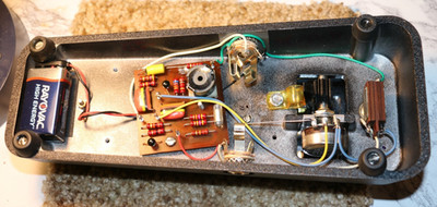 Vox Wah, crybaby wah Clyde McCoy tones ''Detrick''