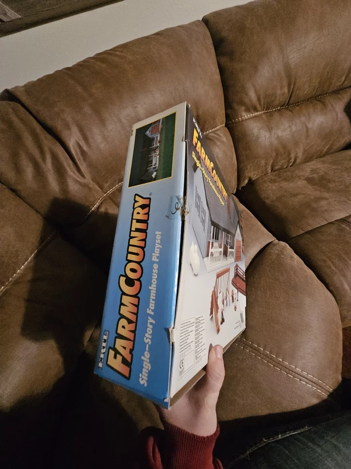 1/64 Ertl Farm Country Farm House Set Single Story Brand New  - Image 3 of 4