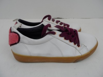 Old Navy White with Pink Heart Patch Girls' Leather Sneakers Lace Up - Size 4