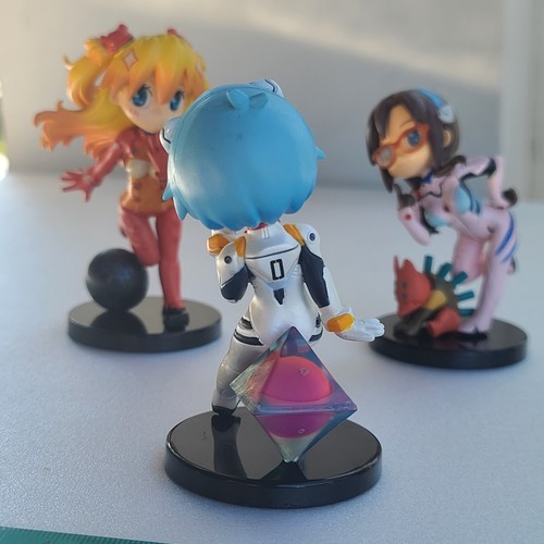 EVANGELION R-Style Petit Figura Rei Asuka Mari EVA Escuela BANDAI Plugsuit Ángulo - Imagen 8 de 13