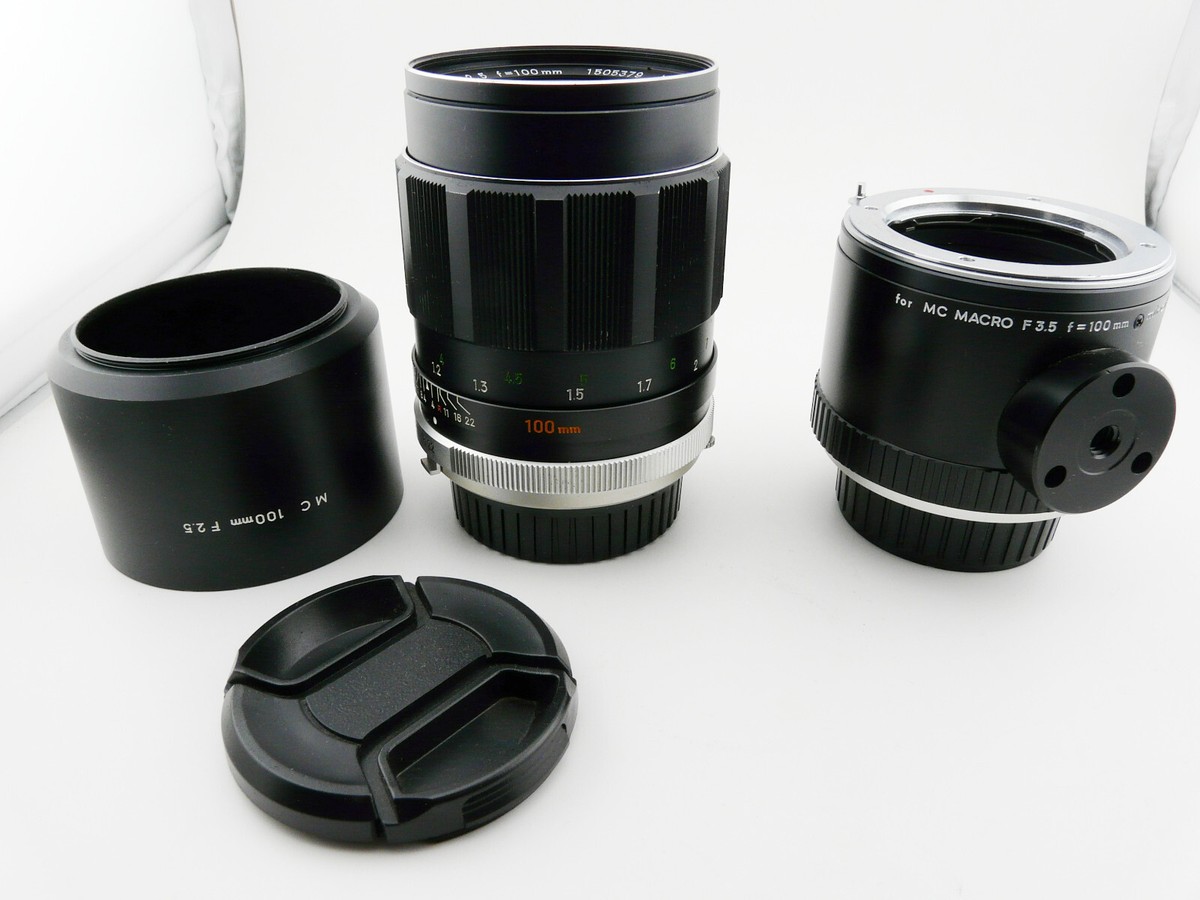Minolta MC Tele Rokkor-PF 100mm f2.5 Adapter + Hood