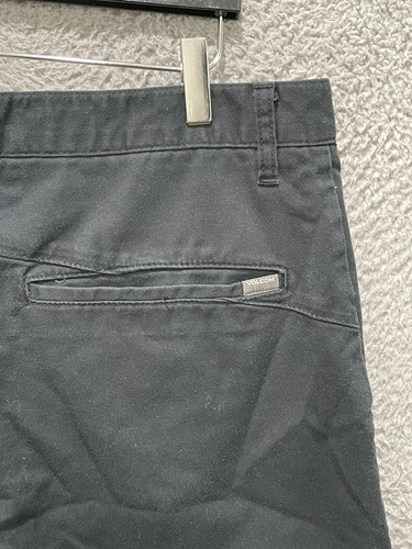 Volcom Chino Shorts Mens Size 36 Black Flat Front Stretch 9'' Inseam - Picture 8 of 9