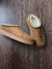Brown Suede Faux Fur Slip-On Women's Slippers Embroidered Cushioned