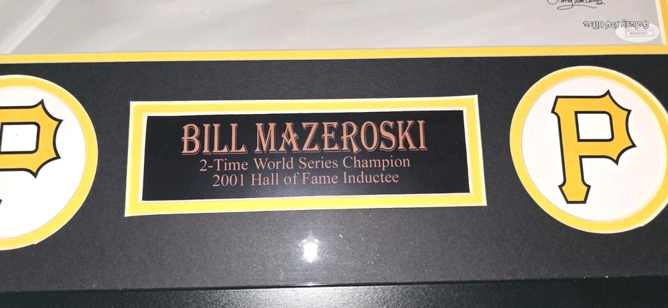 Bill Mazeroski Signed Canvas  Pittsburgh Pirates - Image 3 of 4