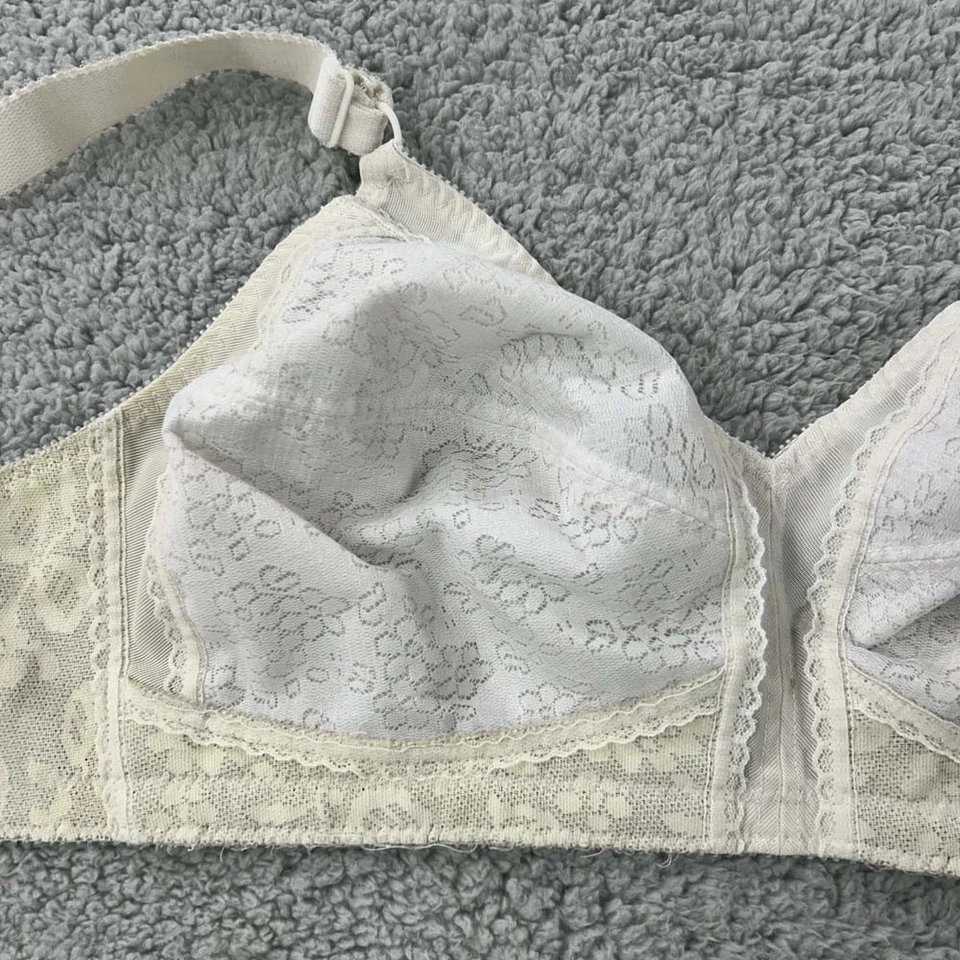 Sujetador Underscore 42B Cobertura Completa 4100 De Colección Foto 2 de 4