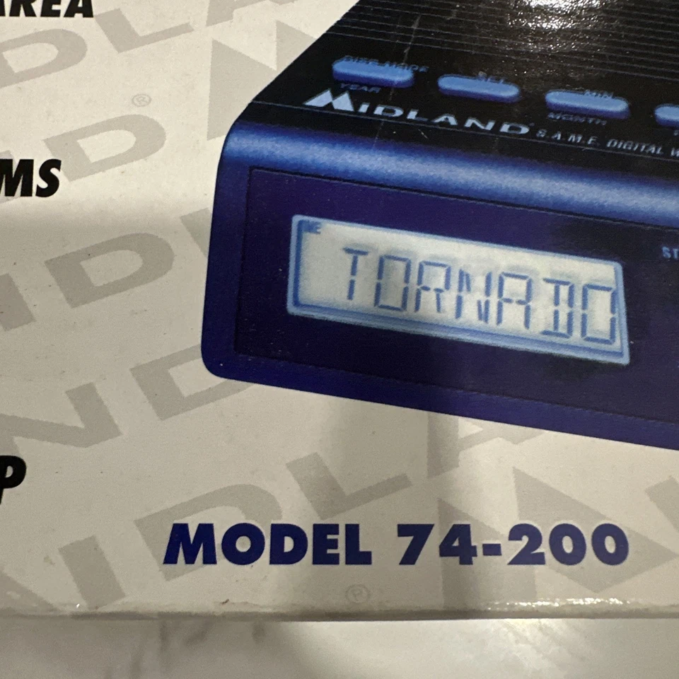Midland 74-200 Digital NOAA Weather/ All Hazard Alert Radio with Clock and Alarm - Image 2 of 4