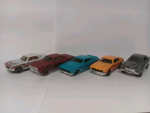 Vintage Lot HOT WHEELS Diecast Blackwalls 4 Cars 1/64 scale!