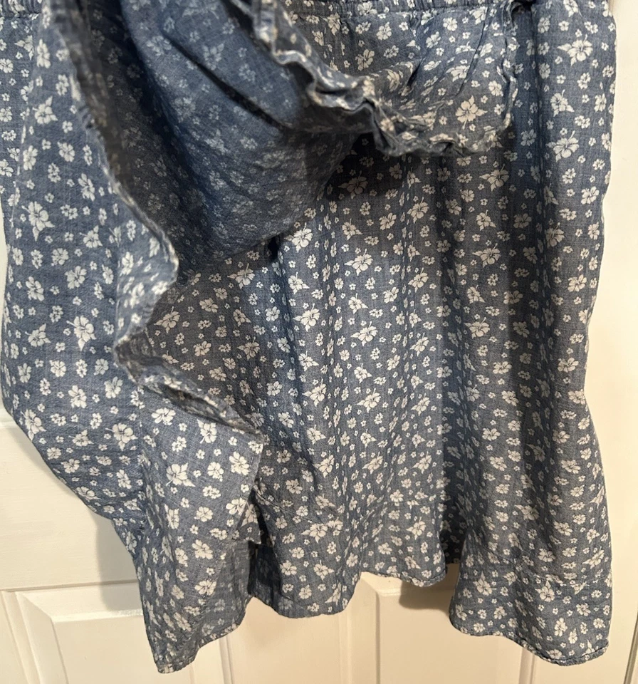J. Vestido envolvente sintético Crew Mercantile grande azul cambray floral con volantes para mujer Foto 4 de 4